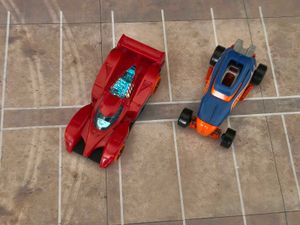 13 Hotwheels Cars + 3 Free Car