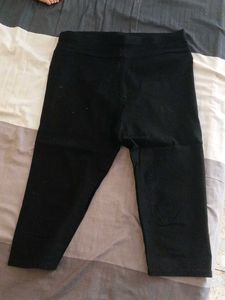 Black knee length Leggings