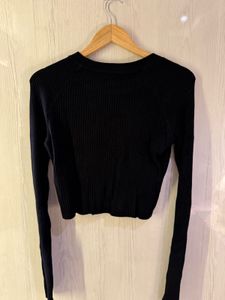 Basic Black Body Fitted Sweater
