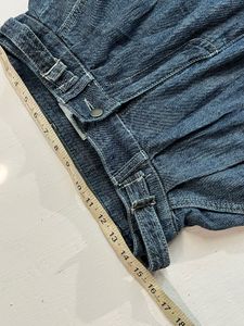 Koren Baggy With Adjustable Waist