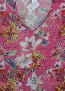 West Loop One Size Women&#39;s Floral Cover Up