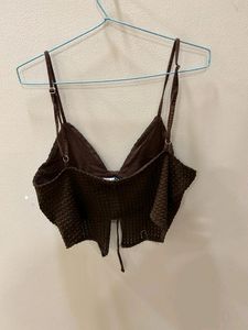 H&amp;M Front Tie Detail Crop Top