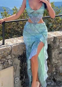 Abstract Printed Ruffle Trim Slit Coord