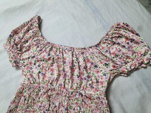 Cutesy Floral Top