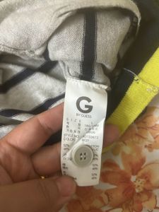 Guess Unisex Cardigan