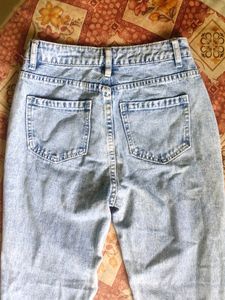 Urbanic Straight Leg Denim Faded Blue Jeans