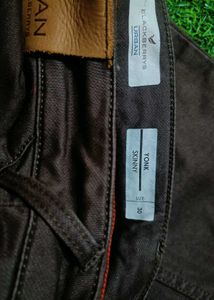 Urban Jeans
