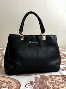 Danbaoly Black Faux Leather Handbag