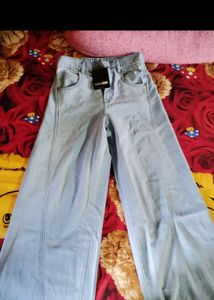 Light Wash Wide Leg Jeans