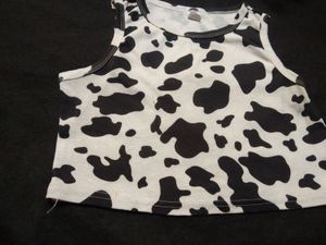 🥳Flate Sell 🥳Shein Cow Print Crop Top