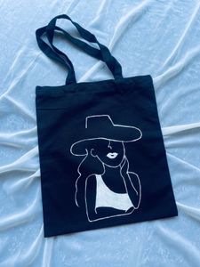 Chic Woman Tote Bag