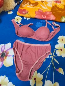 Rose Lingerie Set
