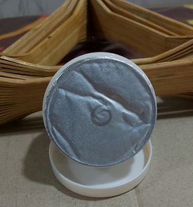 MILK AND HONEY GOLD CREAM  ## ORGANICALLY SOURCED EXTRACTS