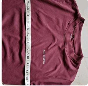 M Size Gym Uper Wear For Girls