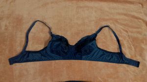Combo 2 Bikini 👙 Set Very Beautiful Black And Re
