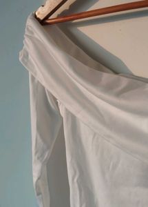 Chic White One-Shoulder bodysuit Top