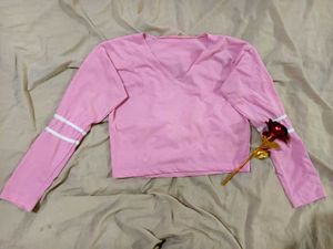 High-Waisted Mom-fit Jeans with free pink crop top