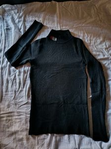 Black High Neck T-shirt