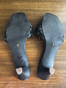Chic Braided Black Flat Sandals