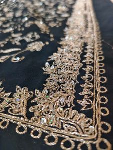 aari work saree 😍 black 🖤