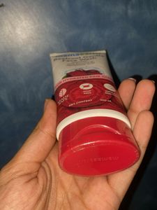 Mamaearth Beetroot Face Wash