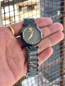 Versace  First Copy Watch Premium Stock