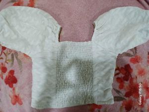 White Puff Sleeve Crop Top