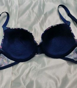 Imported Women&#39;s Bra