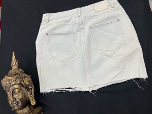 Premium woman’s skirt