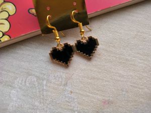 HEART EARRINGS| TRENDY |