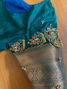 💚Emerald Green Embroidered Blouse💚