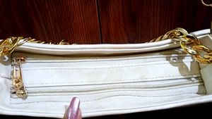 Beautiful Sling Bag 👛