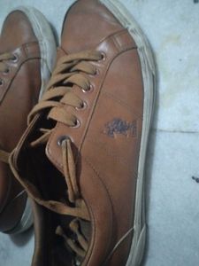 Leather Casual Shoes