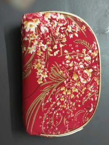 New hand purse