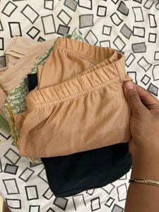 9 pieces of clothes
