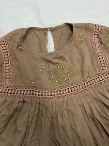 Women Green Top