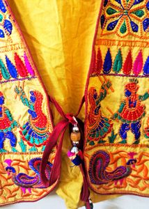 Navratri/Garba Special Jacket 💛