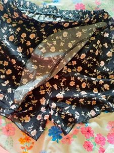 Beautiful Floral print Shorts For Womens