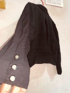 Beautiful short blazer