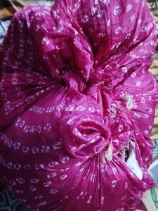 Pink Bandhani Dupatta