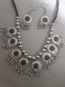 Silver Tone Statement Necklace & Earring Set