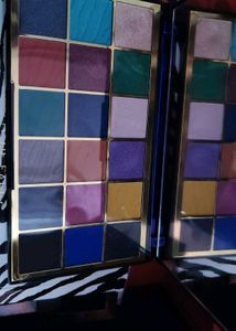 Makeup Revolution London Animal Palette