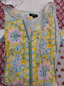 QOMN brand sea green cotton printed top size M