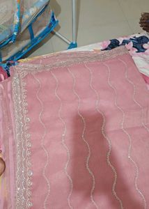 Beautyful Saree With Padded Blouse
