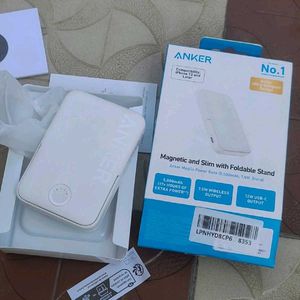 Anker Power Bank 321 MagGo 5000mAh - Black