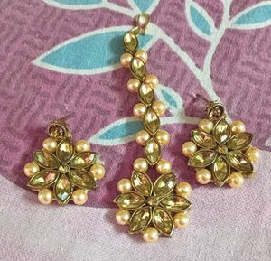 Earings and Papidibilla