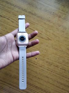 Boult Smart Watch with Lavender Band