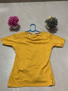 Cute Yellow V-Neck Top