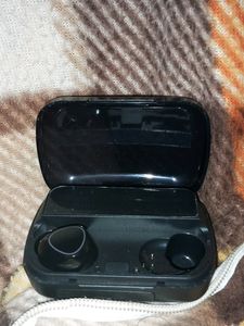 M10 Earbuds