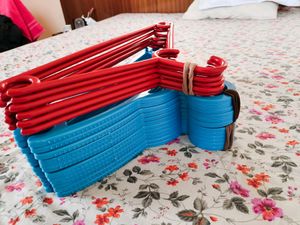 Cloth Hangers For Wardrobe - Pack Of 18